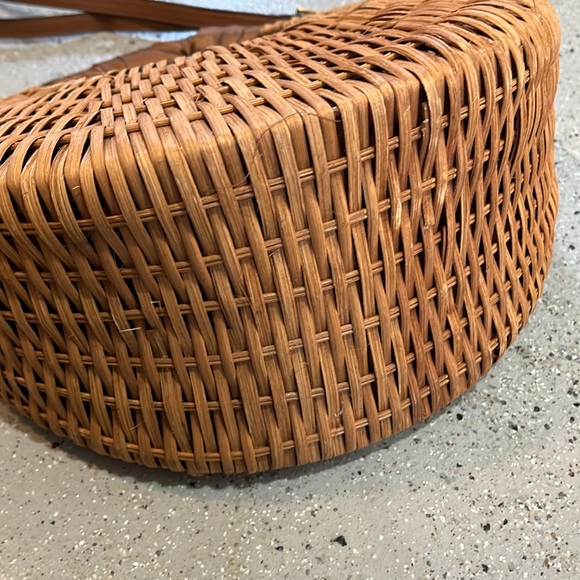 SCOOP LARGE STRAW CRESCENT CROSSBODY WITH SCARF ACCENT BROWN - Picture 8 of 13